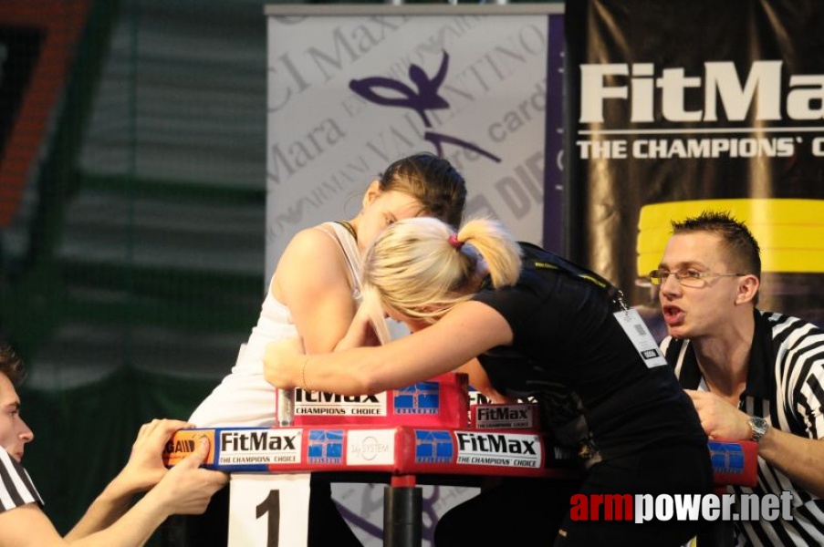 Puchar Polski 2009 - Prawa Reka # Siłowanie na ręce # Armwrestling # Armpower.net