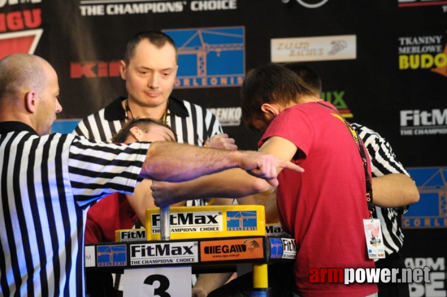 Puchar Polski 2009 - Prawa Reka # Siłowanie na ręce # Armwrestling # Armpower.net