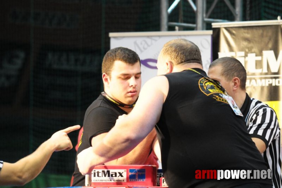 Puchar Polski 2009 - Prawa Reka # Siłowanie na ręce # Armwrestling # Armpower.net