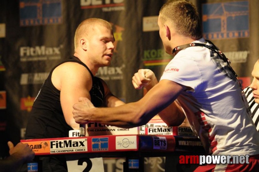 Puchar Polski 2009 - Prawa Reka # Siłowanie na ręce # Armwrestling # Armpower.net