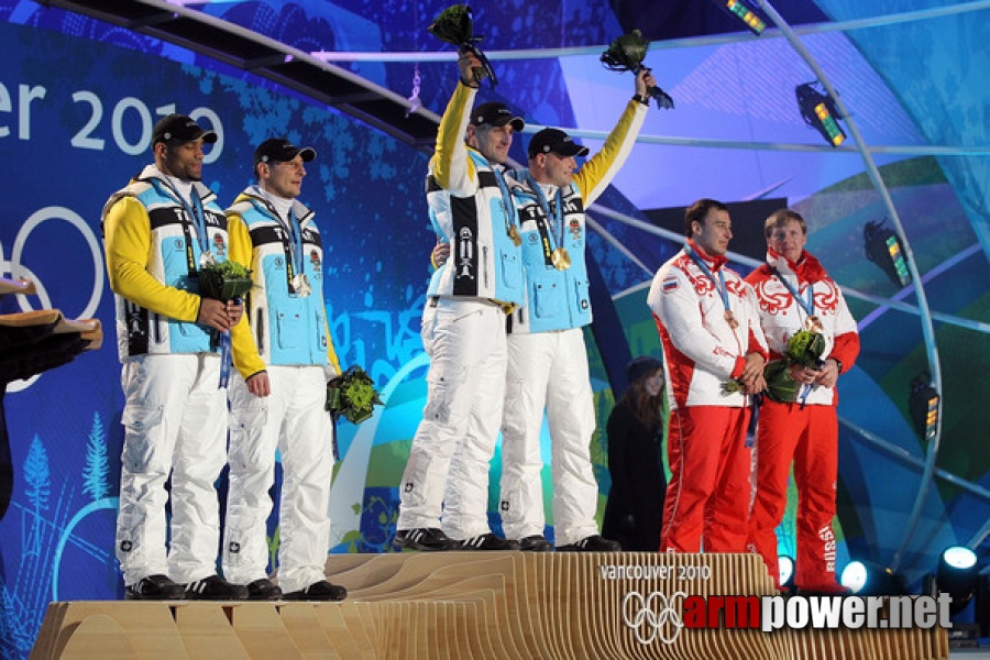 Alexey Voevoda at the Olimpics # Siłowanie na ręce # Armwrestling # Armpower.net