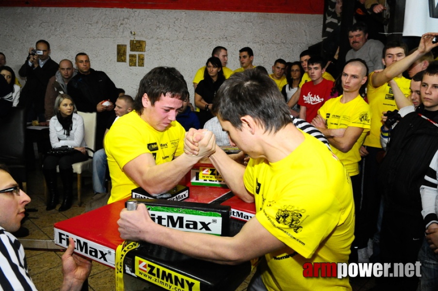 I Puchar Polski Amatorów - Debiuty 2010 # Armwrestling # Armpower.net