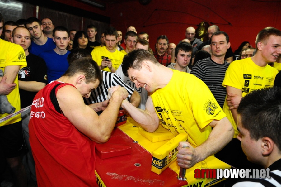 I Puchar Polski Amatorów - Debiuty 2010 # Armwrestling # Armpower.net