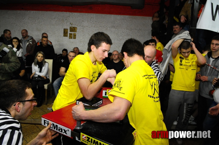 I Puchar Polski Amatorów - Debiuty 2010 # Armwrestling # Armpower.net