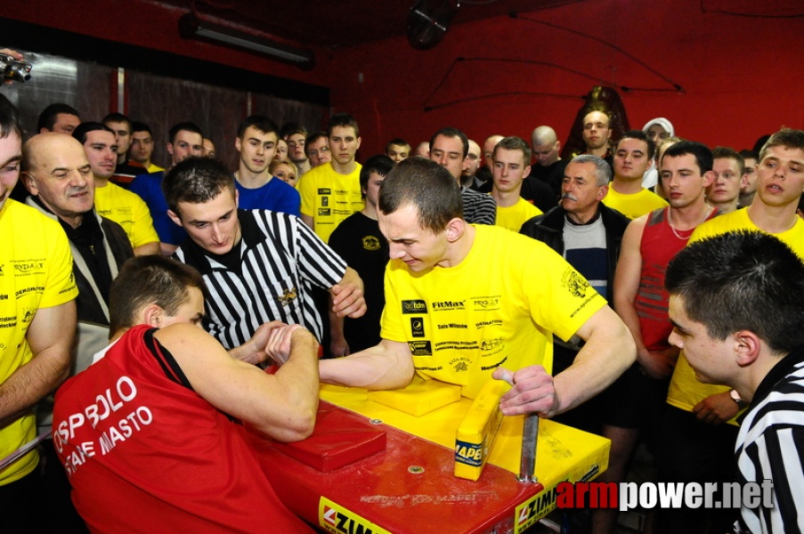 I Puchar Polski Amatorów - Debiuty 2010 # Armwrestling # Armpower.net