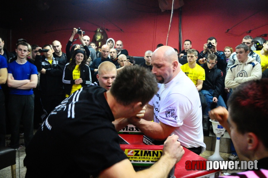 I Puchar Polski Amatorów - Debiuty 2010 # Armwrestling # Armpower.net