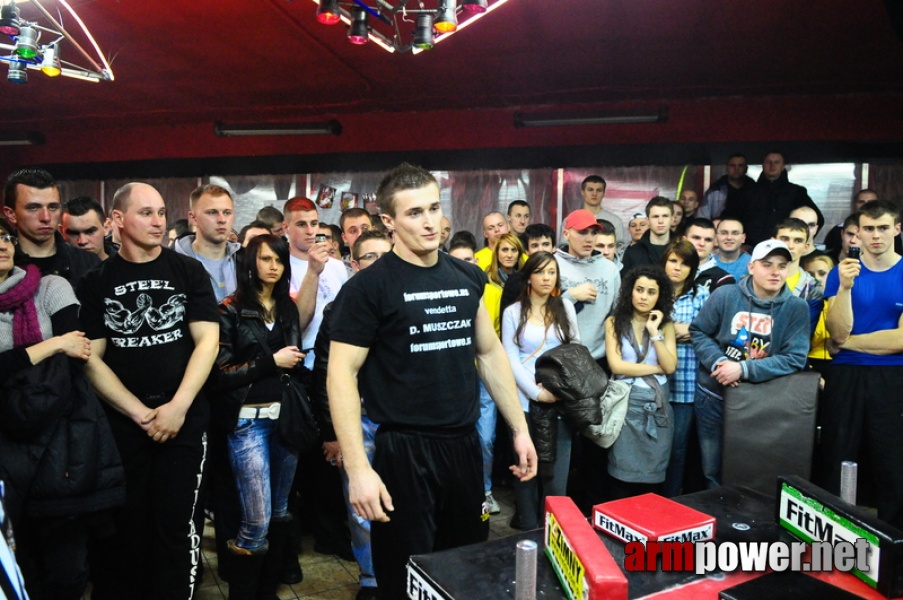 I Puchar Polski Amatorów - Debiuty 2010 # Armwrestling # Armpower.net