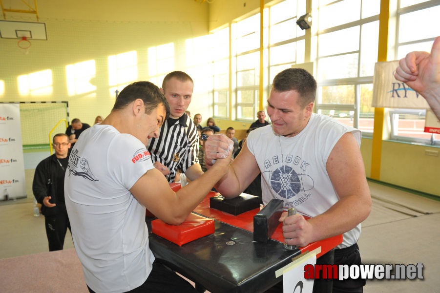 Debiuty 2010 - Stare Miasto # Armwrestling # Armpower.net