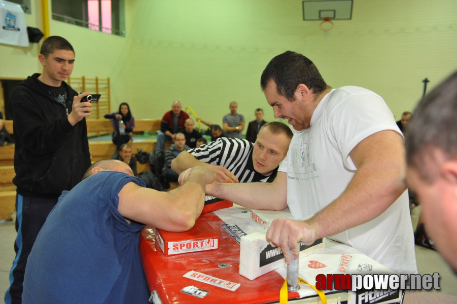 Debiuty 2010 - Stare Miasto # Armwrestling # Armpower.net