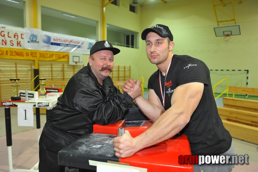 Debiuty 2010 - Stare Miasto # Siłowanie na ręce # Armwrestling # Armpower.net