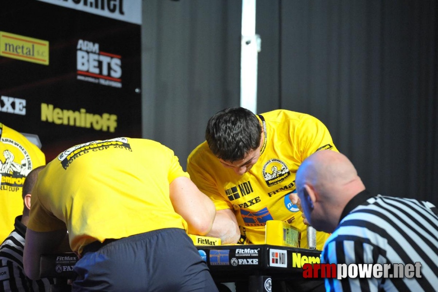 Nemiroff 2010 - Right Hand # Armwrestling # Armpower.net