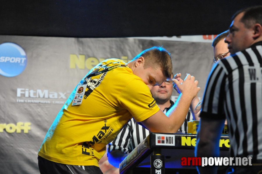 Nemiroff 2010 - Right Hand # Armwrestling # Armpower.net