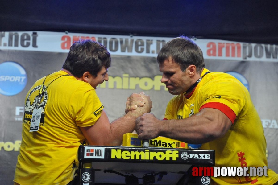 Nemiroff 2010 - Right Hand # Armwrestling # Armpower.net