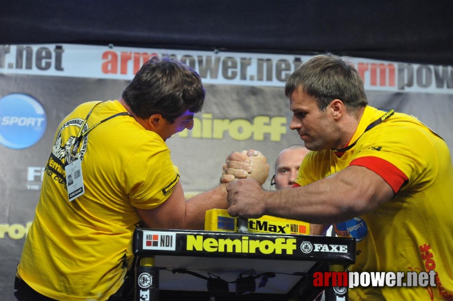 Nemiroff 2010 - Right Hand # Armwrestling # Armpower.net