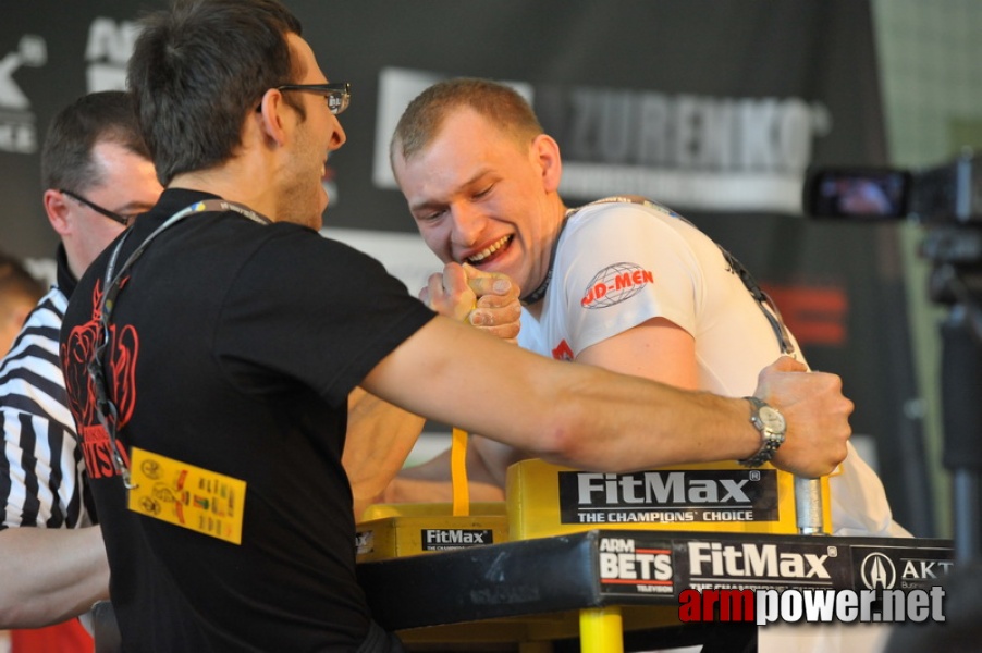 Mistrzostwa Polski 2011 - lewa reka # Siłowanie na ręce # Armwrestling # Armpower.net