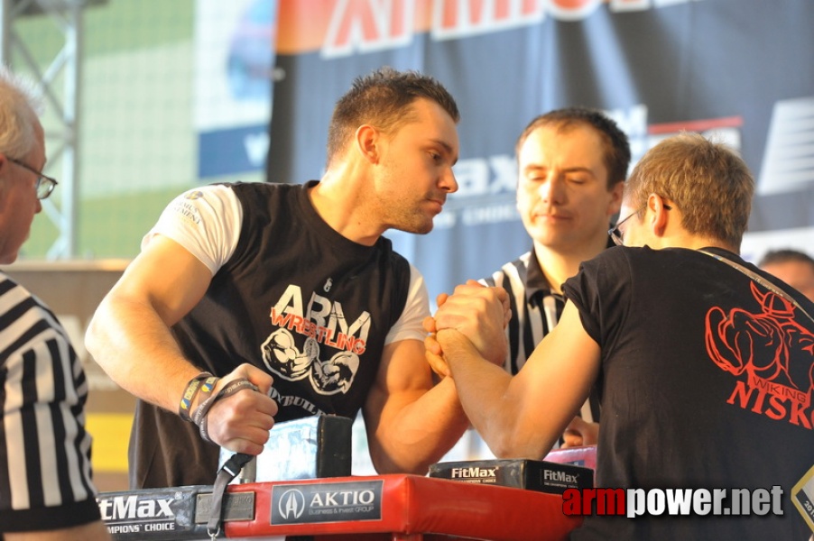 Mistrzostwa Polski 2011 - lewa reka # Siłowanie na ręce # Armwrestling # Armpower.net