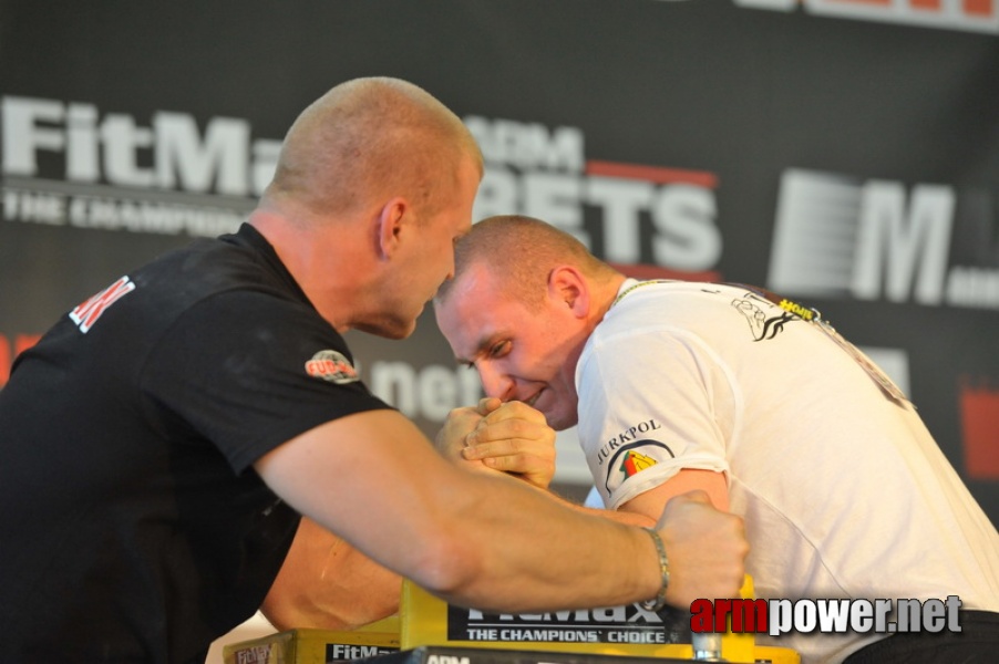 Mistrzostwa Polski 2011 - lewa reka # Siłowanie na ręce # Armwrestling # Armpower.net