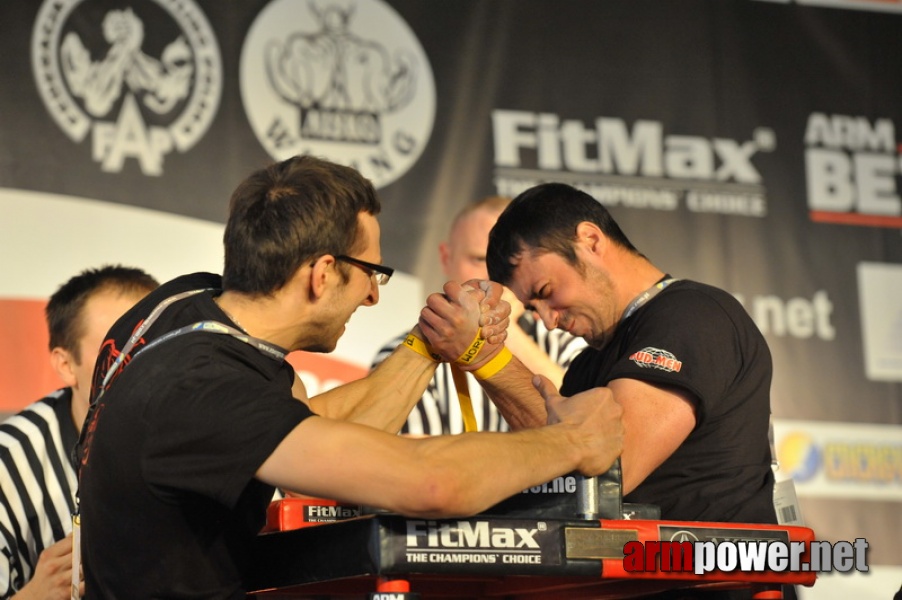 Mistrzostwa Polski 2011 - lewa reka # Siłowanie na ręce # Armwrestling # Armpower.net