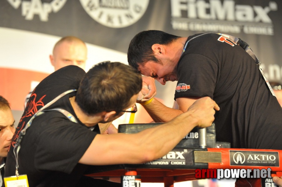 Mistrzostwa Polski 2011 - lewa reka # Siłowanie na ręce # Armwrestling # Armpower.net