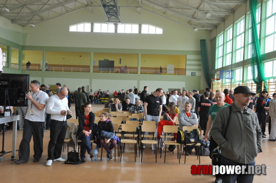 Mistrzostwa Polski 2011 - prawa reka # Siłowanie na ręce # Armwrestling # Armpower.net