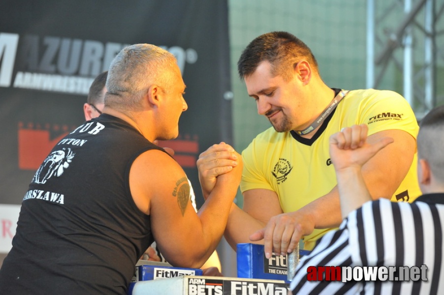 Mistrzostwa Polski 2011 - prawa reka # Siłowanie na ręce # Armwrestling # Armpower.net