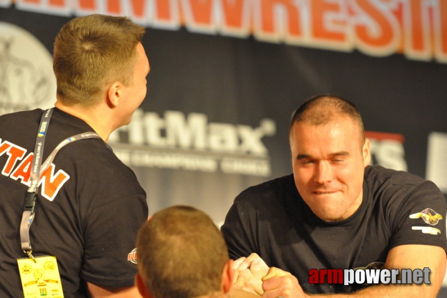 Mistrzostwa Polski 2011 - prawa reka # Armwrestling # Armpower.net