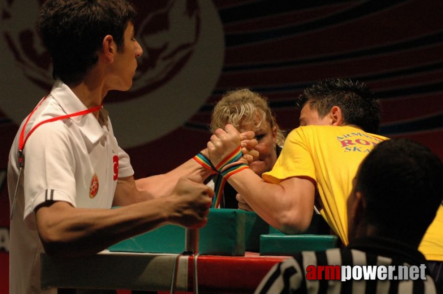 Europeans 2011 - Day 1 # Siłowanie na ręce # Armwrestling # Armpower.net