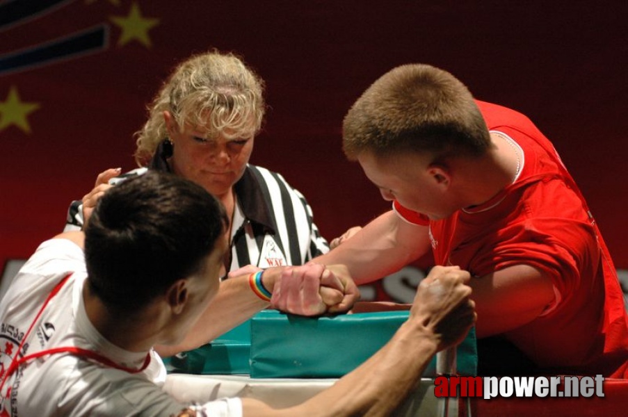 Europeans 2011 - Day 1 # Siłowanie na ręce # Armwrestling # Armpower.net