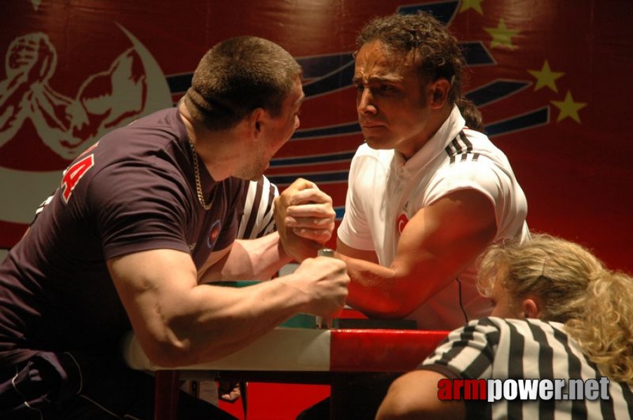 Europeans 2011 - Day 1 # Siłowanie na ręce # Armwrestling # Armpower.net