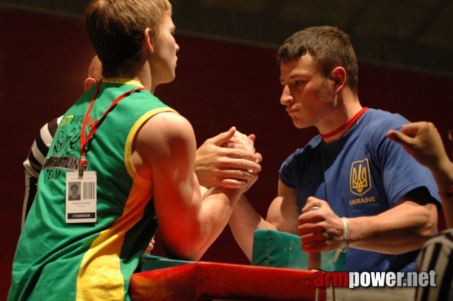 Europeans 2011 - Day 2 # Armwrestling # Armpower.net