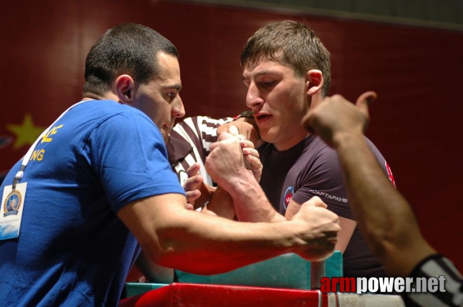 Europeans 2011 - Day 3 # Armwrestling # Armpower.net