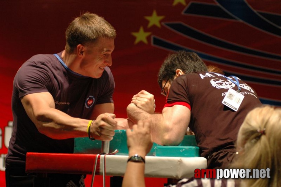 Europeans 2011 - Day 3 # Armwrestling # Armpower.net