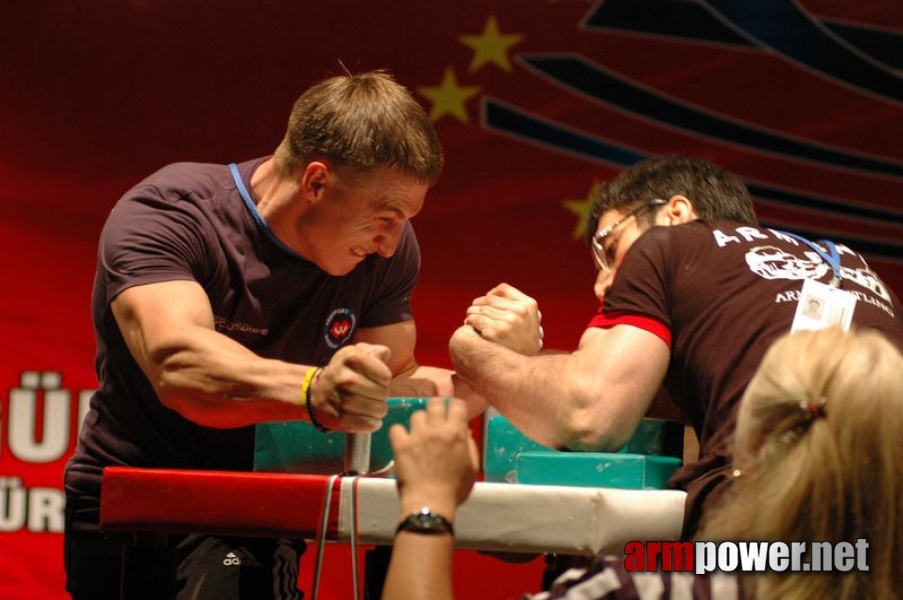 Europeans 2011 - Day 3 # Armwrestling # Armpower.net