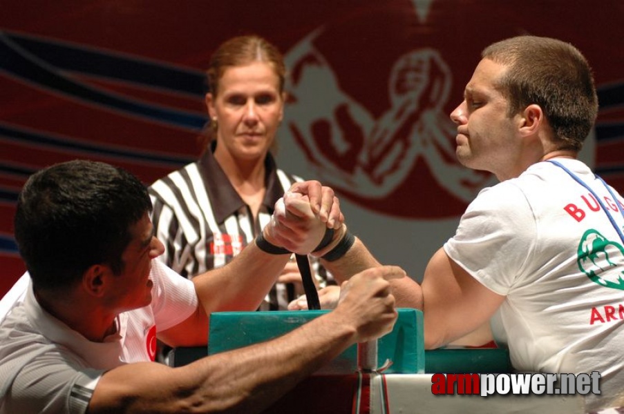 Europeans 2011 - Day 3 # Armwrestling # Armpower.net