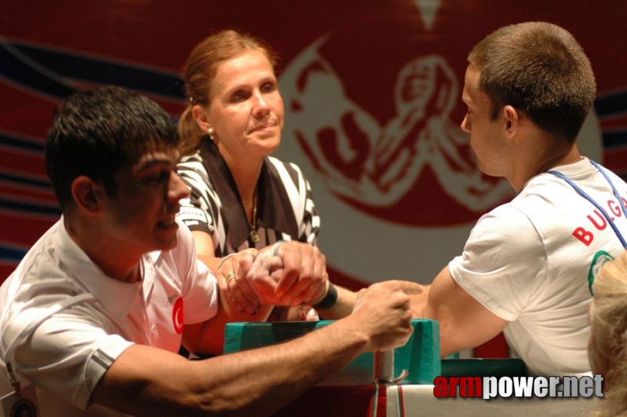 Europeans 2011 - Day 3 # Armwrestling # Armpower.net