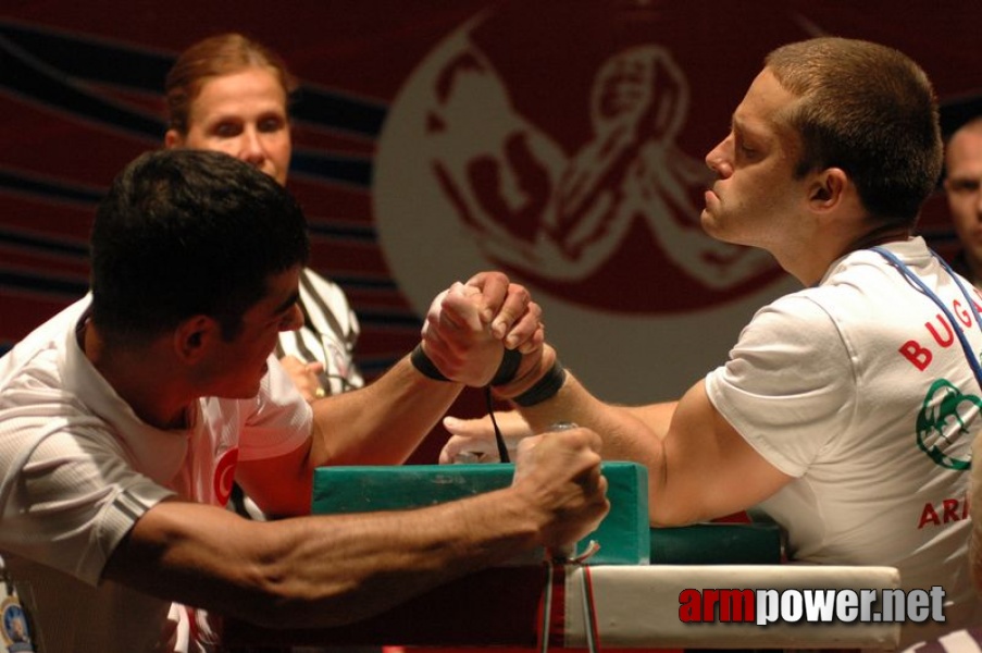 Europeans 2011 - Day 3 # Armwrestling # Armpower.net