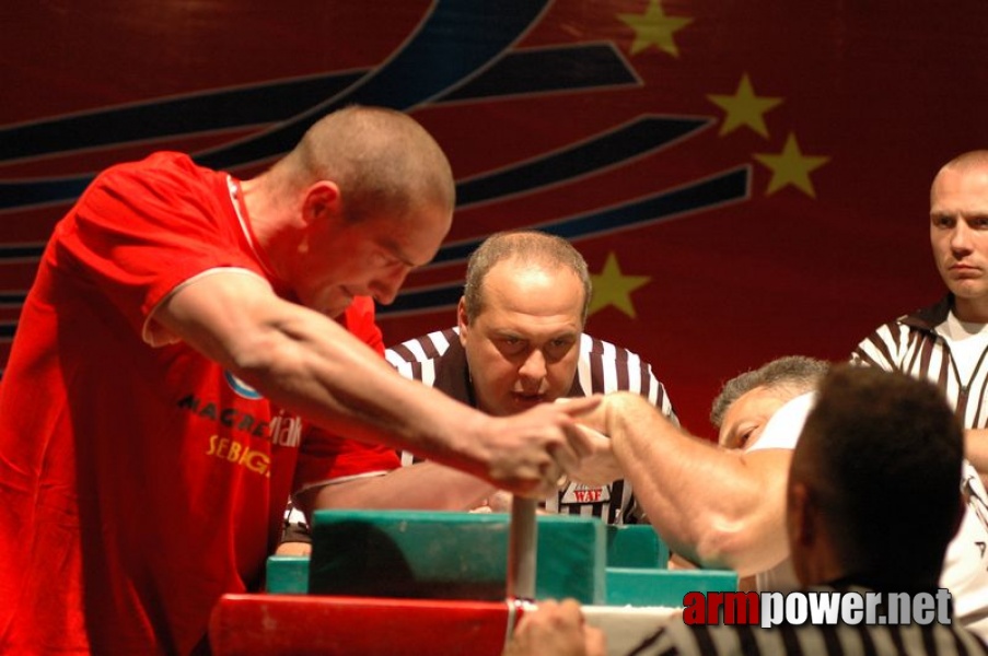 Europeans 2011 - Day 3 # Armwrestling # Armpower.net