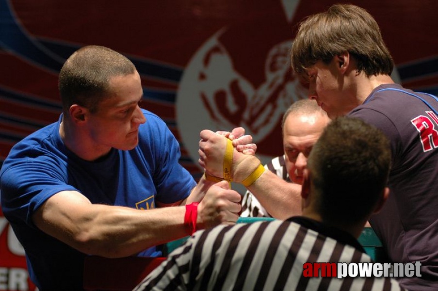 Europeans 2011 - Day 3 # Armwrestling # Armpower.net