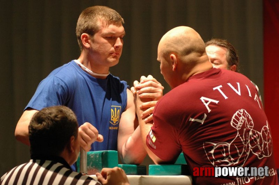 Europeans 2011 - Day 3 # Siłowanie na ręce # Armwrestling # Armpower.net