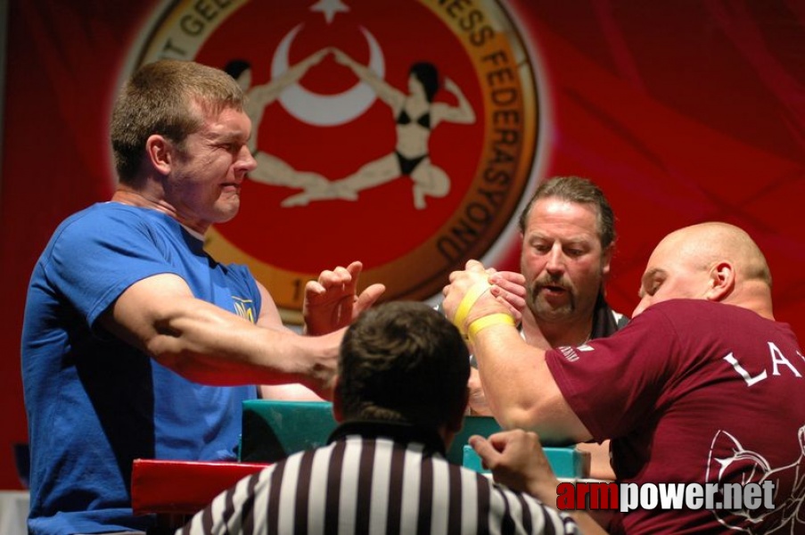 Europeans 2011 - Day 3 # Siłowanie na ręce # Armwrestling # Armpower.net