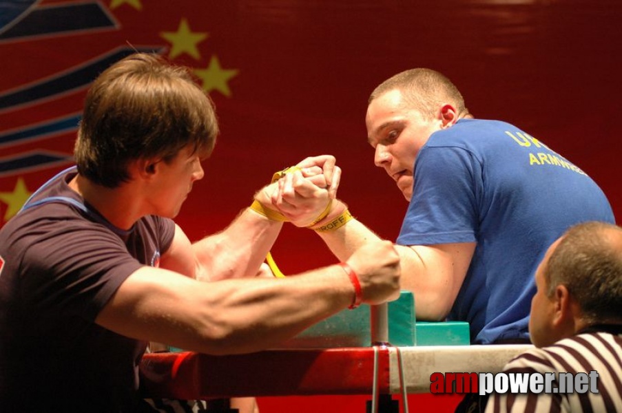 Europeans 2011 - Day 3 # Siłowanie na ręce # Armwrestling # Armpower.net