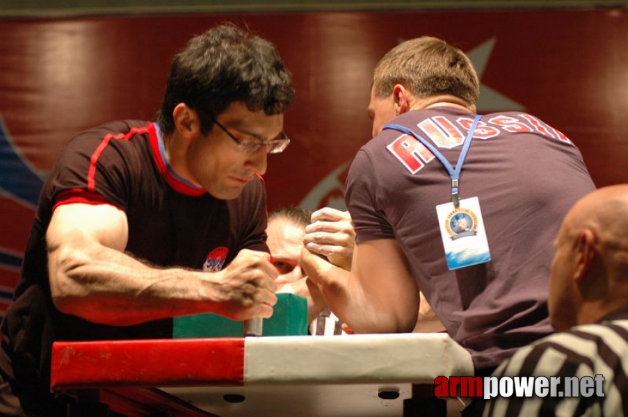 Europeans 2011 - Day 3 # Armwrestling # Armpower.net