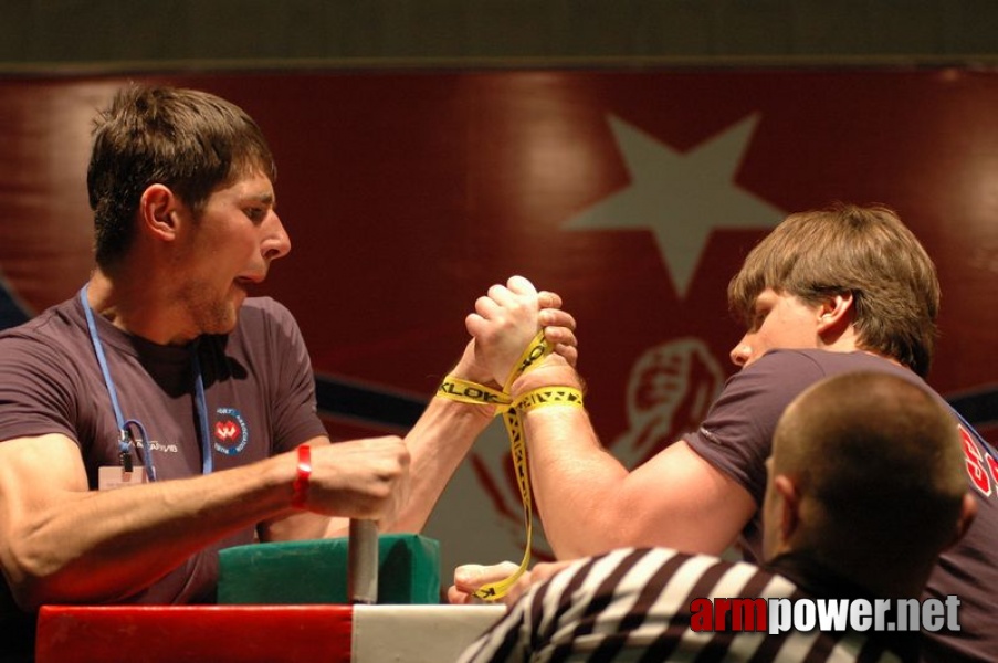 Europeans 2011 - Day 3 # Armwrestling # Armpower.net