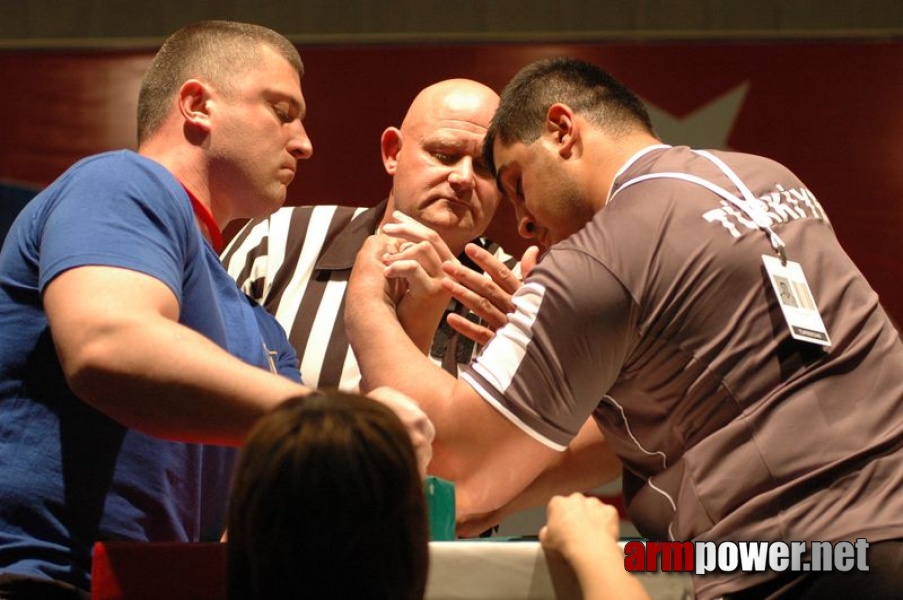 Europeans 2011 - Day 3 # Armwrestling # Armpower.net