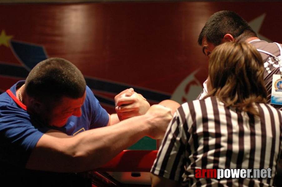 Europeans 2011 - Day 3 # Armwrestling # Armpower.net