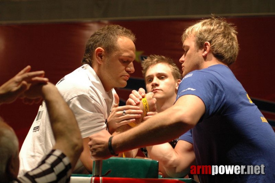 Europeans 2011 - Day 4 # Armwrestling # Armpower.net