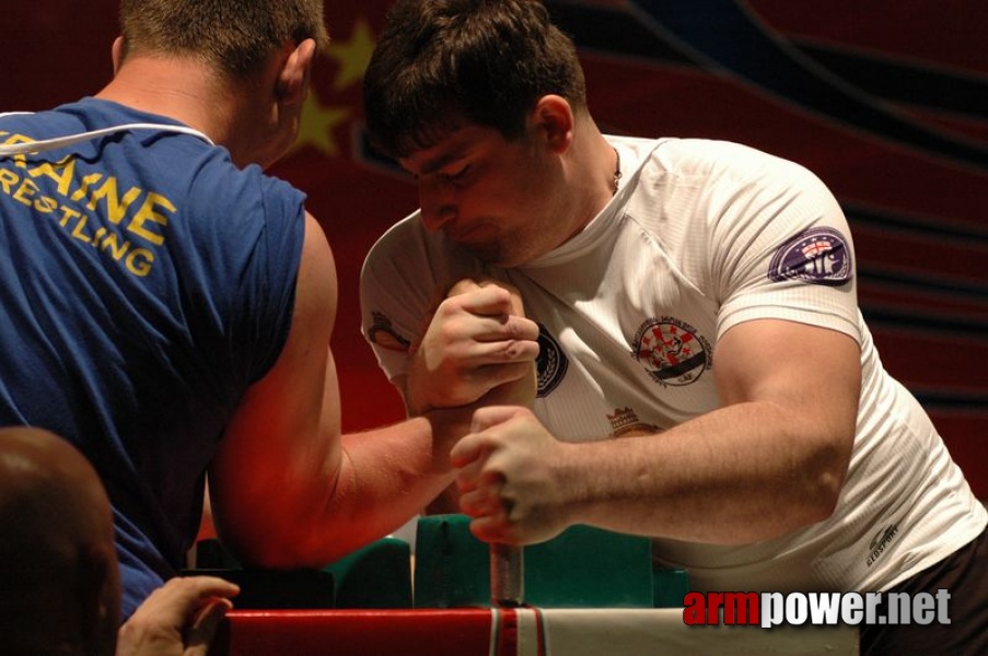 Europeans 2011 - Day 4 # Armwrestling # Armpower.net