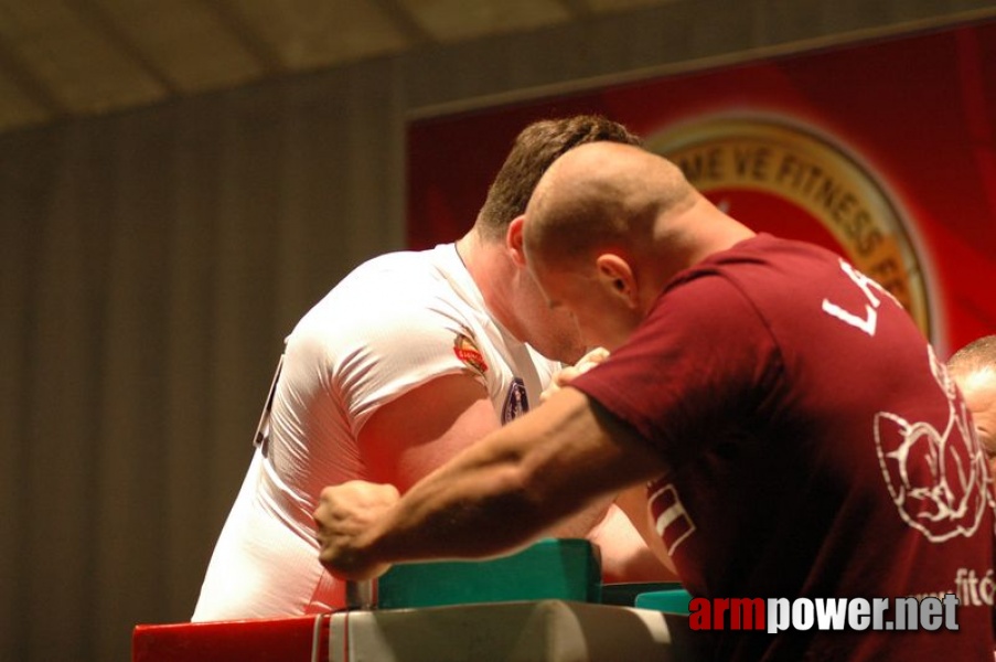 Europeans 2011 - Day 4 # Armwrestling # Armpower.net