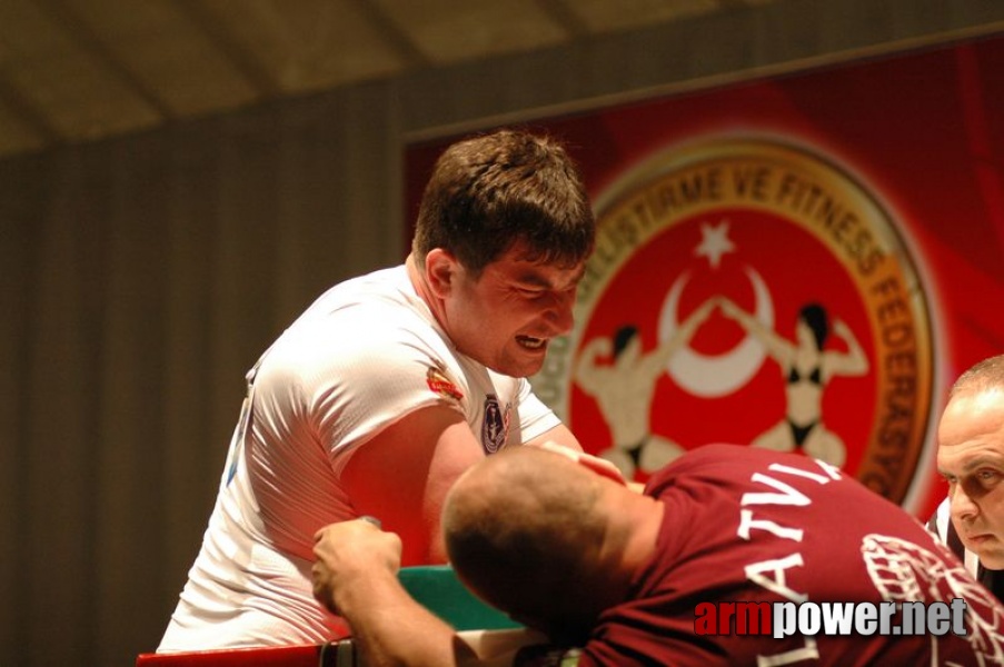 Europeans 2011 - Day 4 # Siłowanie na ręce # Armwrestling # Armpower.net