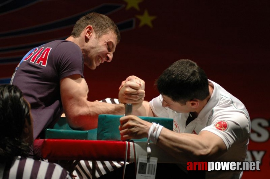 Europeans 2011 - Day 4 # Siłowanie na ręce # Armwrestling # Armpower.net